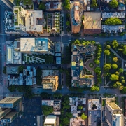 Top down aerial view of Chicago Downtown urban grid with park.jpeg