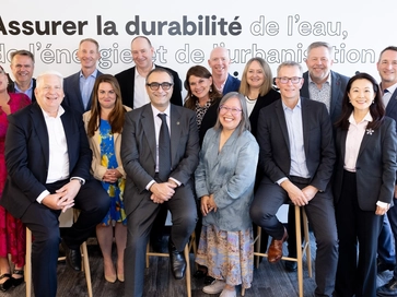 Group photo of GHD board and ELT