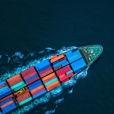 AdobeStock_173995335_Shipment