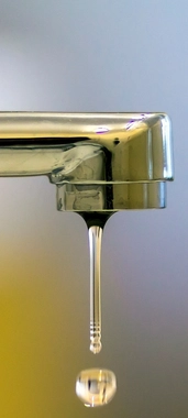 Dripping water tap