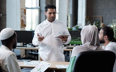 448601030_Muslim professionals discussing