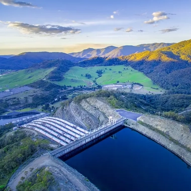 AdobeStock_227918743_Tumut_Power_Station_3