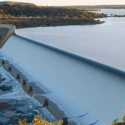 AdobeStock_181074908_Burdekin-Dam-in-flood-Queensland-Australia