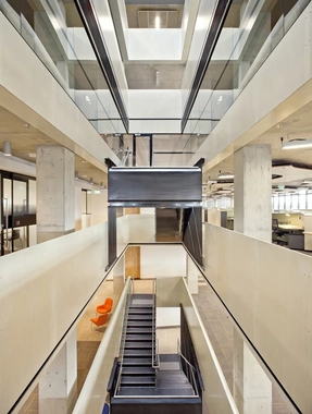 Department of Climate Change & Energy Efficiency 4