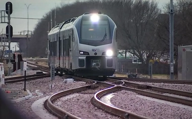 tex-rail-01