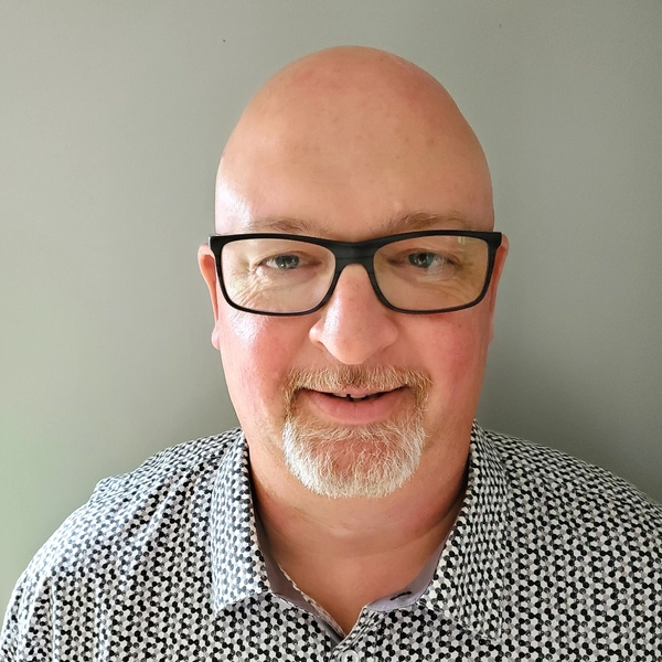 Sean Stuart Headshot