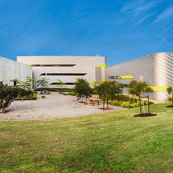 Australian Future Fibres Research & Innovation Centre 5