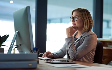 AdobeStock_603315599_woman_in_office.jpeg