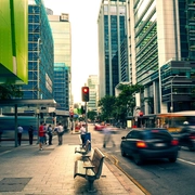 AdobeStock_91610963_Brisbane-streets-pedestrians-and-buildings
