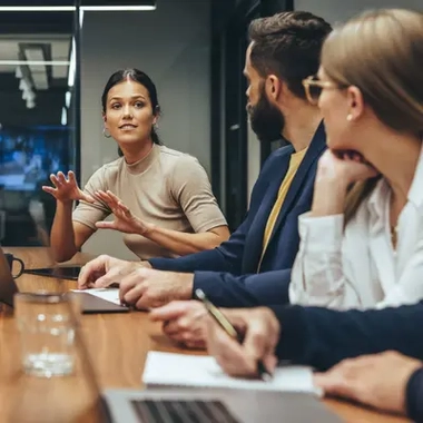 female advisor explaining during a meeting