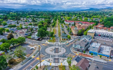 Windsor Road intersection and roundabout